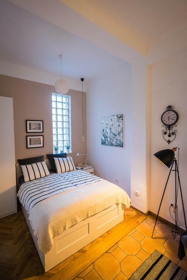 Caelestis Rustic Studio Apartamento Zagreb Exterior foto